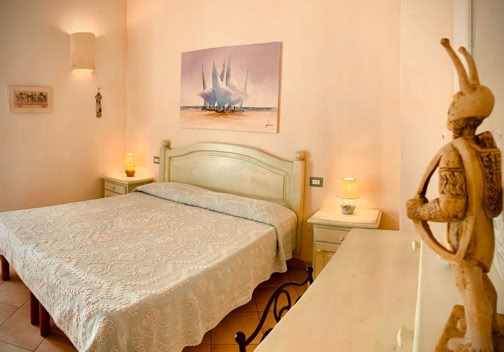 Vista interna Camera del Mirto